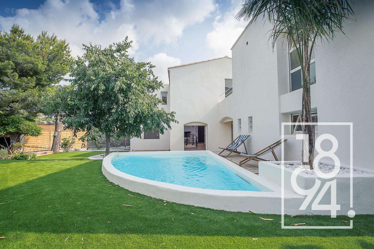 Maison à MARSEILLE-9E