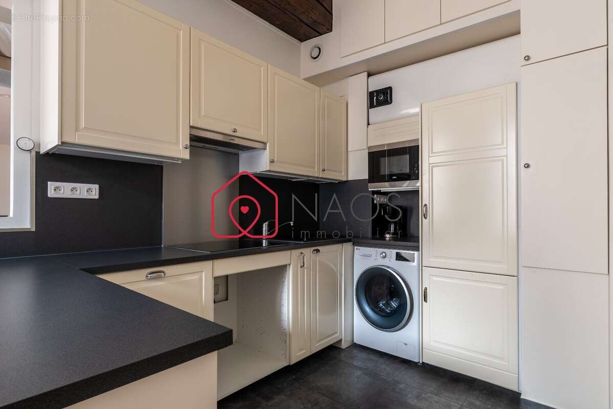 Appartement à PARIS-4E