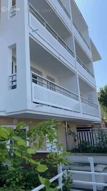 Appartement à SARTROUVILLE