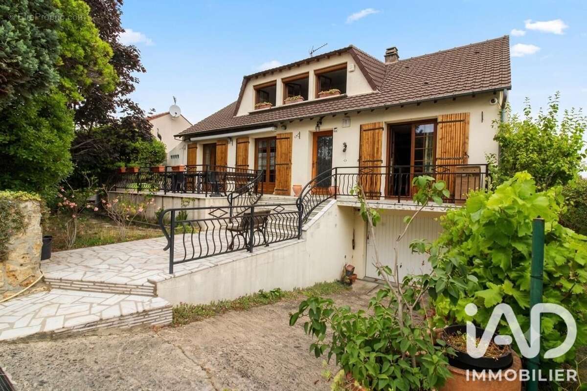 Maison 140 m² à Sartrouville  - photo 2