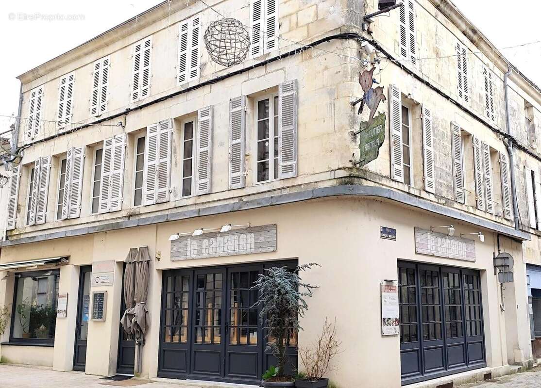 Photo 2 - Appartement à SAINT-JEAN-D'ANGELY