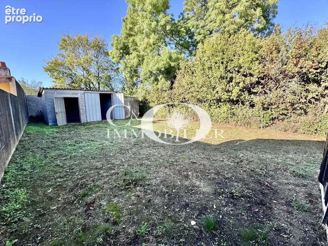 Maison de bourg et lot à bâtir - photo 8