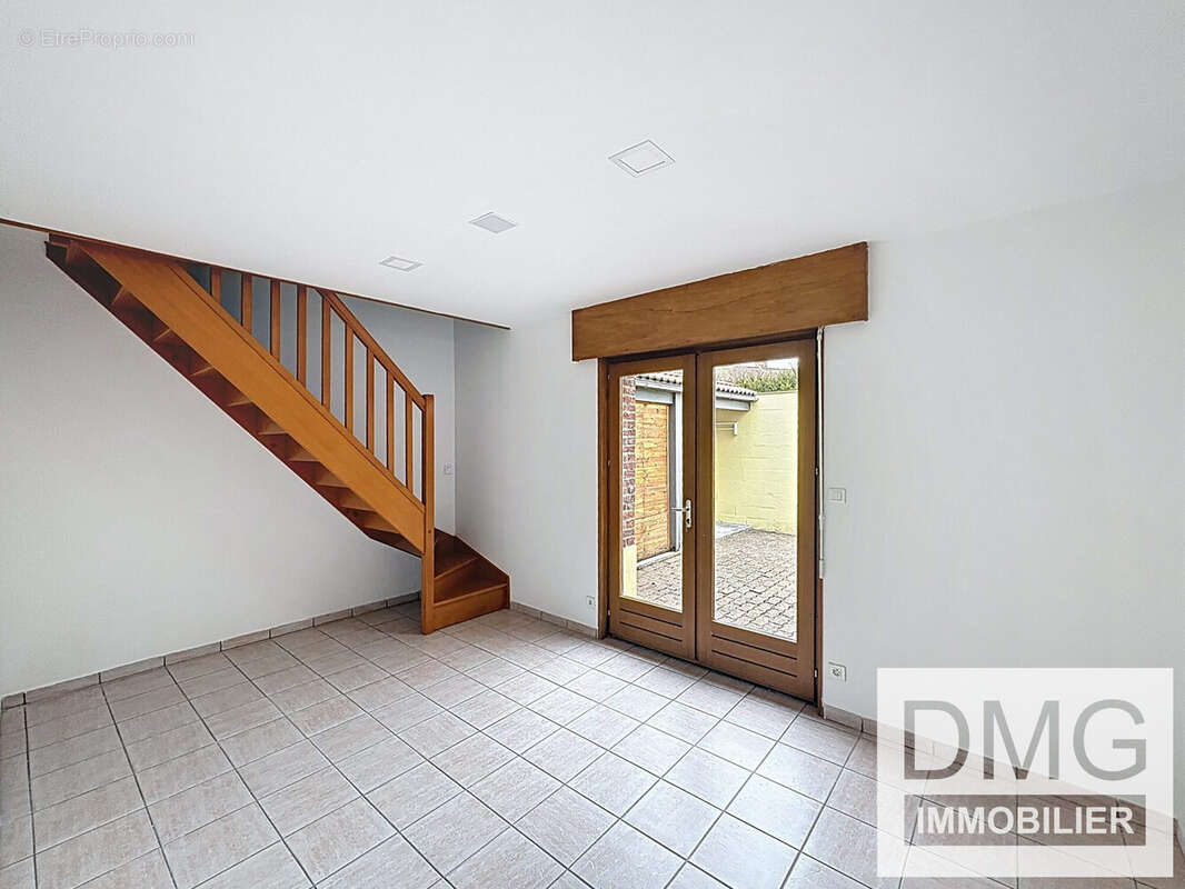 Maison 126 m² à Steenvoorde  - photo 6