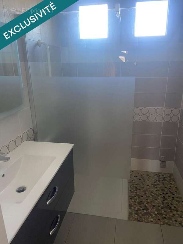 Photo 6 - Maison à ROMANS-SUR-ISERE