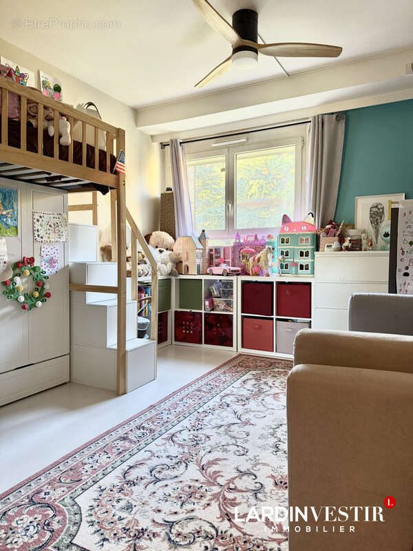 Appartement à SAINTE-FOY-LES-LYON