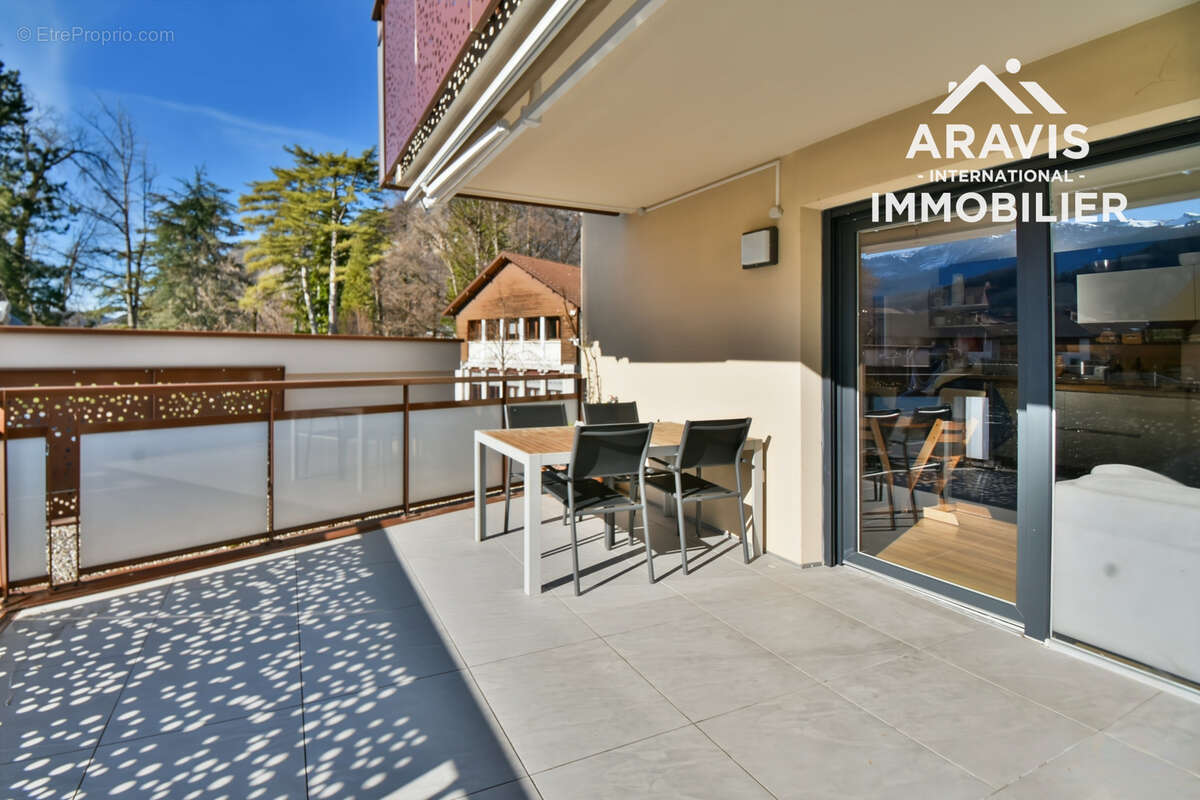 Appartement à SEYTHENEX