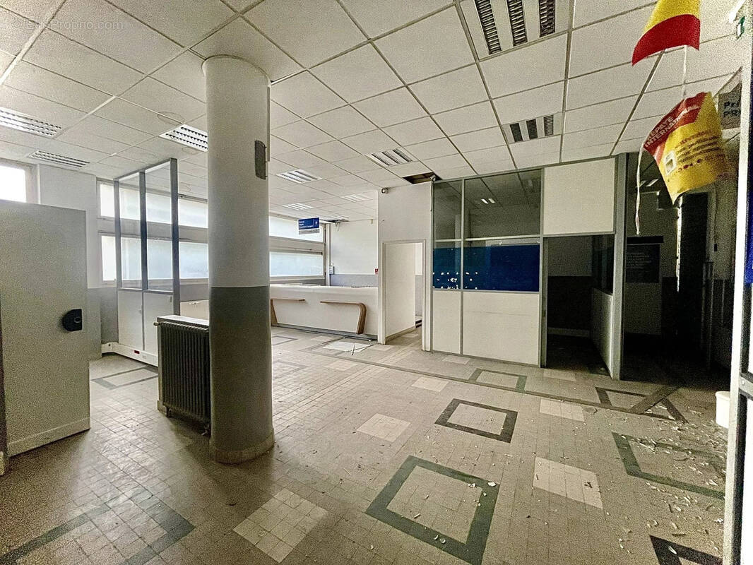 Commerce à MONTROUGE
