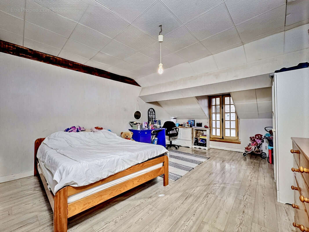 Maison à CHATELLERAULT