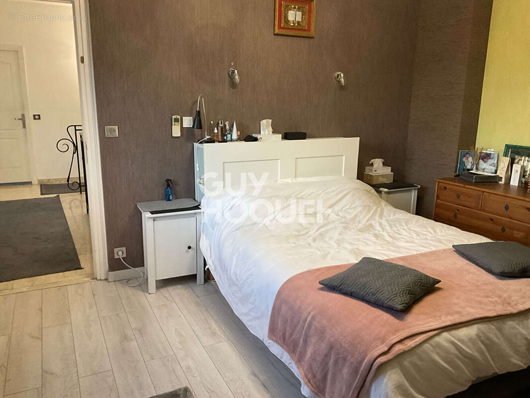 Maison à LE BLANC-MESNIL