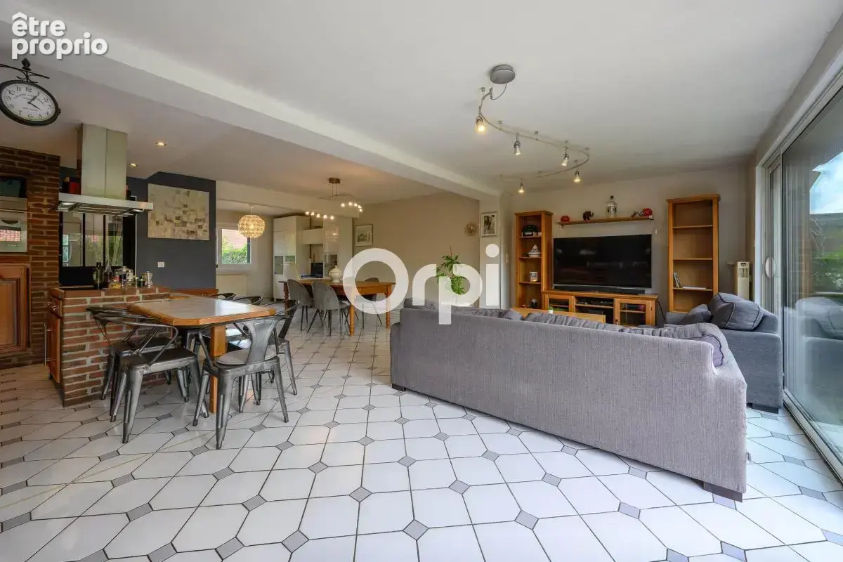 Photo Maison à Avelin au prix de 369 000€