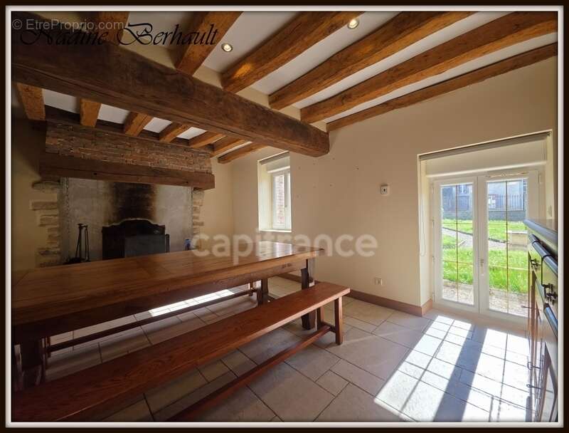 Maison à FERRIERES-EN-GATINAIS