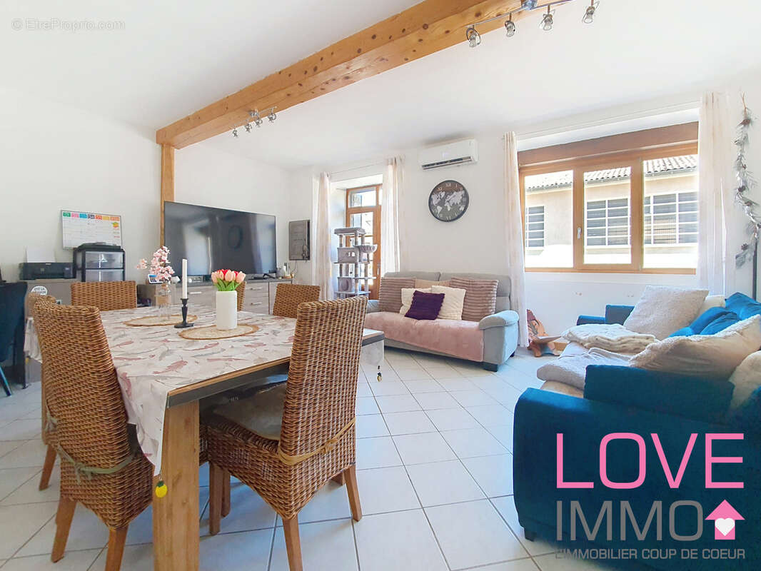 Maison à LES ABRETS