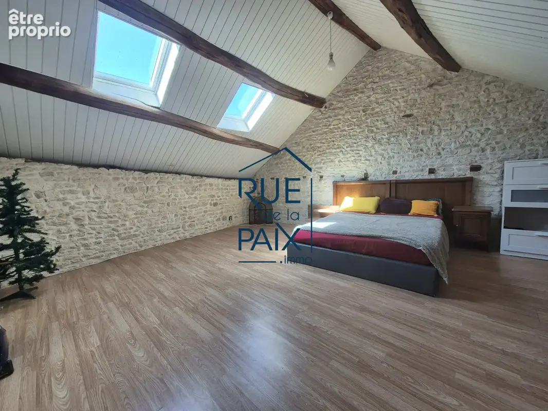 Maison 2 pièces 178 m² à vendre à Pouant (86200) - photo 5