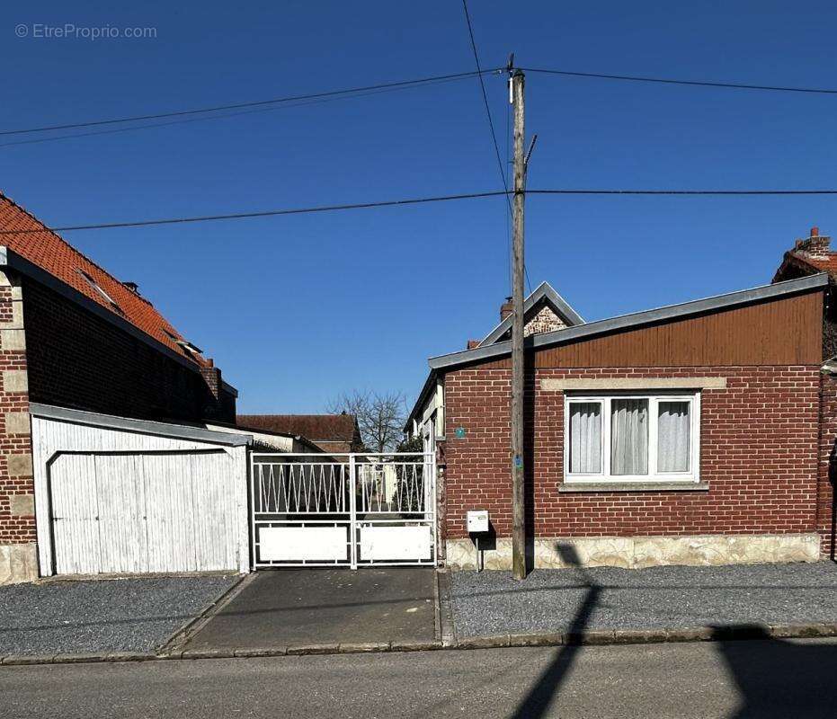 Maison 89 m² à Havrincourt  - photo 13