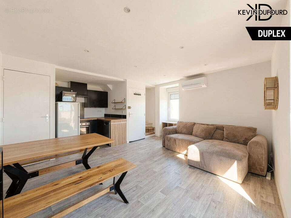 Appartement à VILLENEUVE-DE-BERG