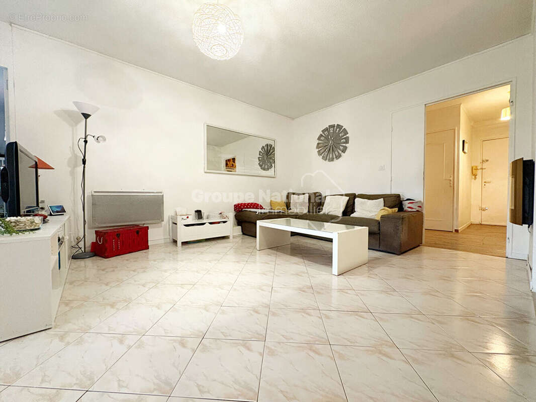 Appartement à SALON-DE-PROVENCE