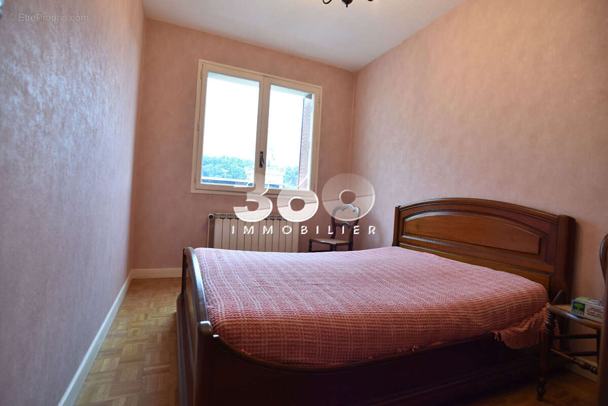 Appartement à AIX-LES-BAINS