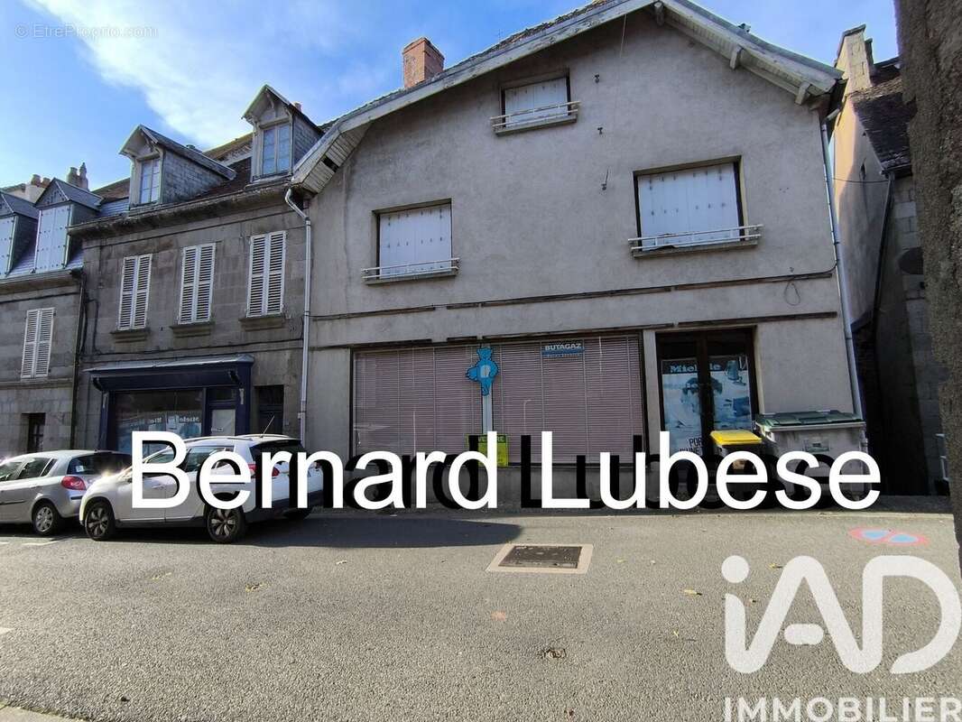 Maison 265 m² à Felletin  - photo 2