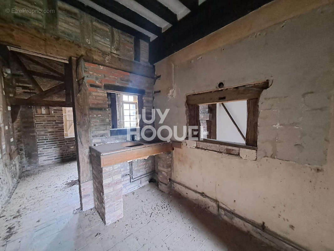 Maison à GLOS-LA-FERRIERE