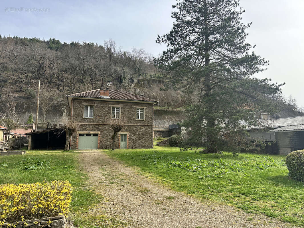 Maison à VIVIEZ