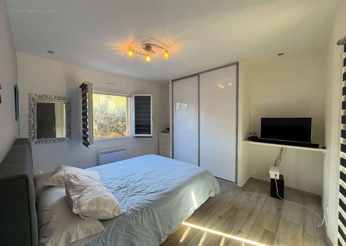 Maison à SAINT-BONNET-DU-GARD