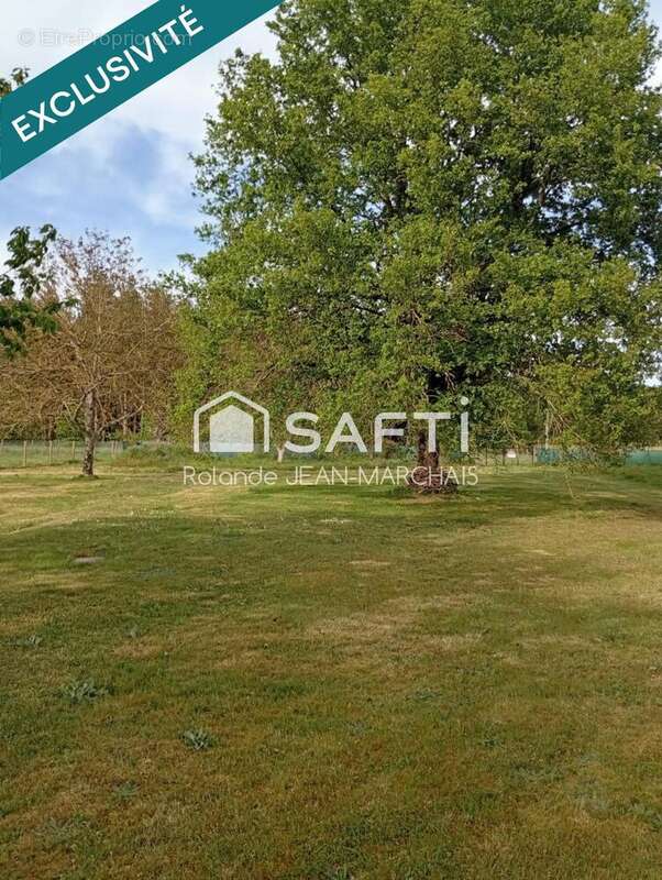 Photo 7 - Terrain à LES BORDES