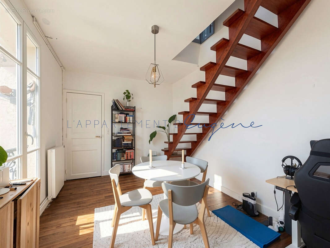 Appartement à PARIS-15E