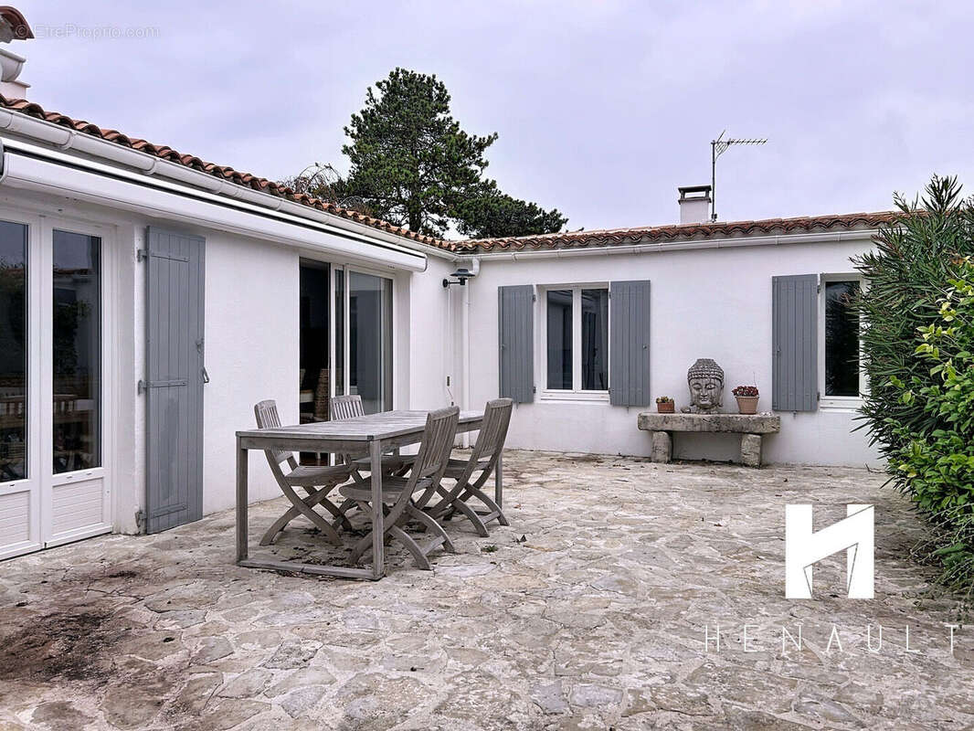 Maison à SAINT-MARTIN-DE-RE