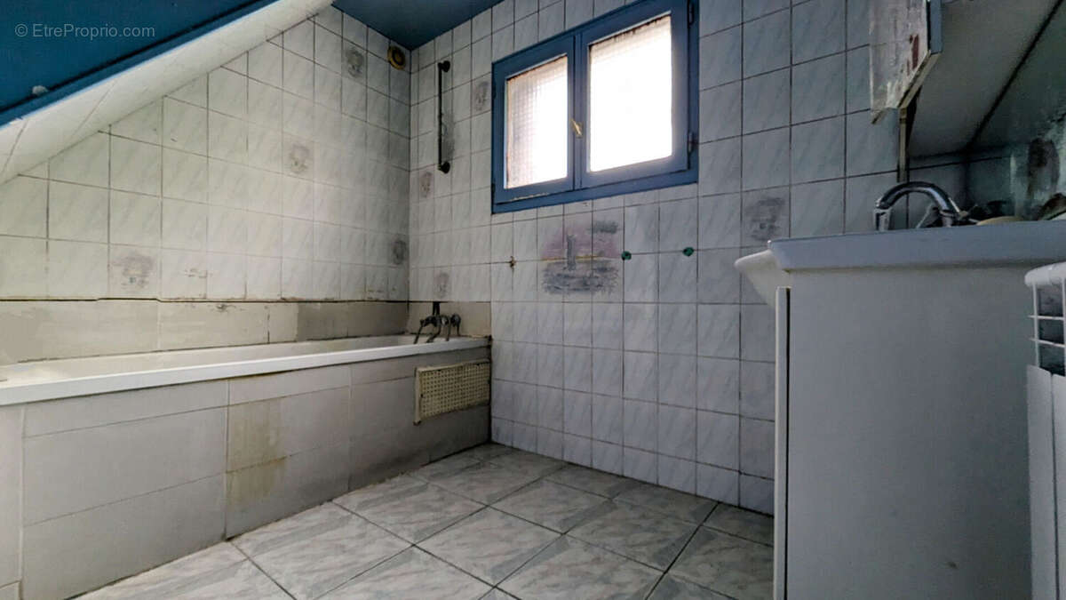 Maison à SAINT-DENIS