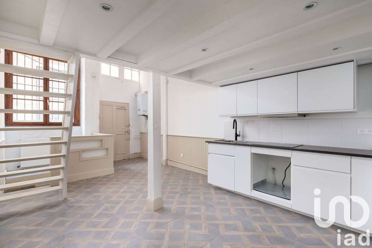 Photo 2 - Appartement à LYON-4E