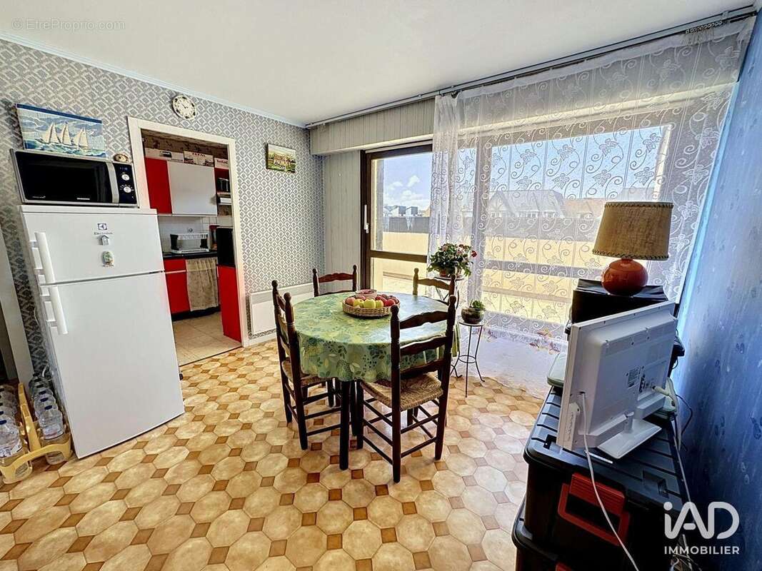 Photo 5 - Appartement à COURSEULLES-SUR-MER