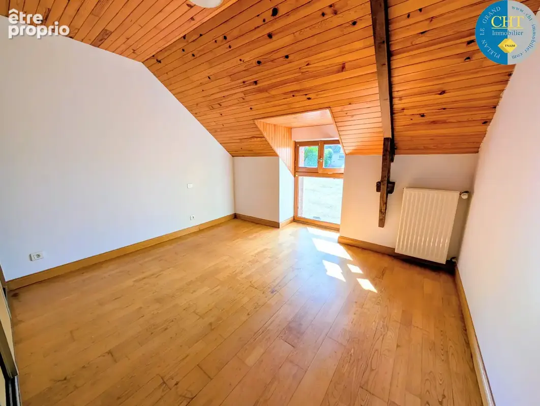 Ancien corps de ferme en pierres renove avec studio et dépendances à concoret (56430) avec cht immobilier - photo 14