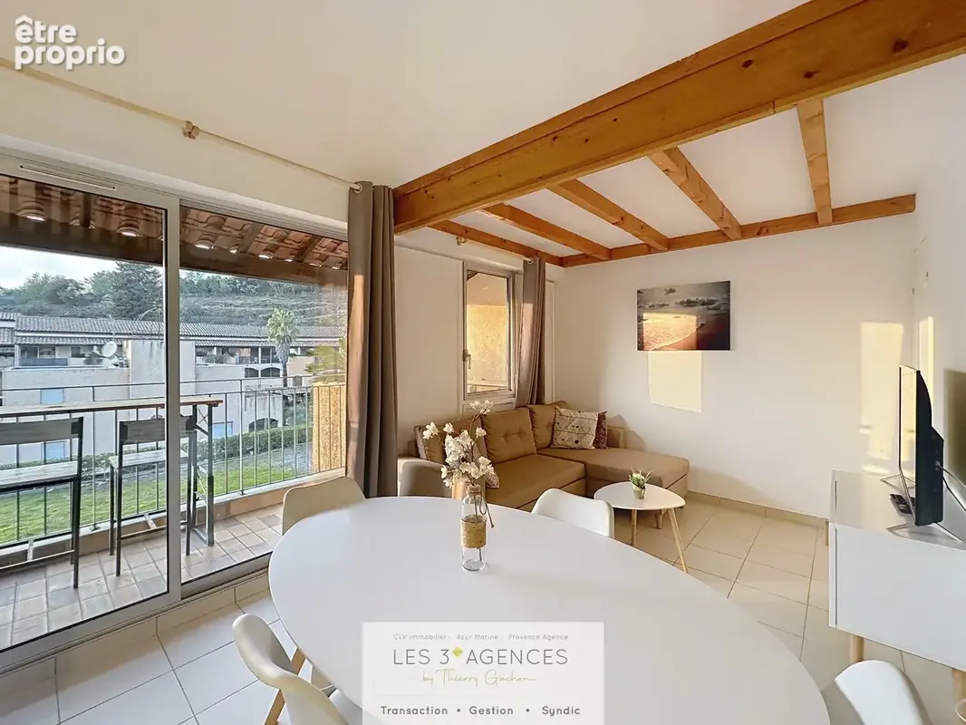 Joli Duplex 31.69m2 - Terrasse - Parking - La Croix Valmer - photo 2