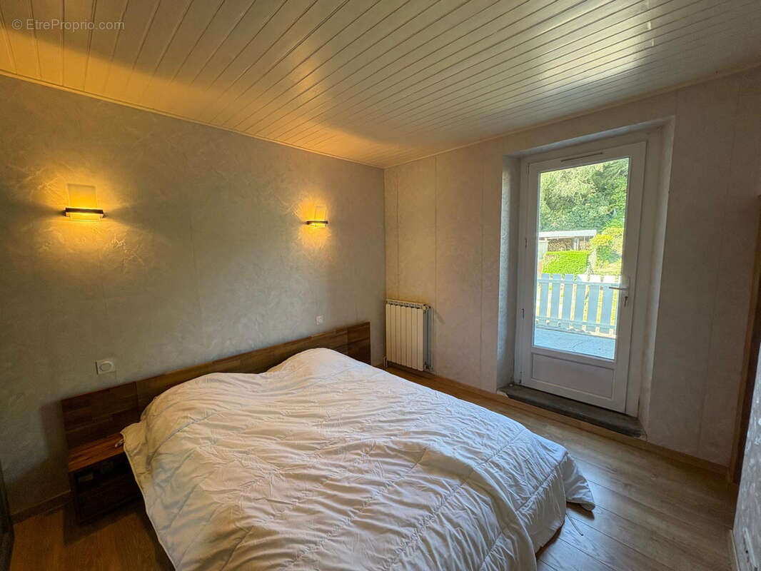 Maison à SAINT-AMANS-VALTORET