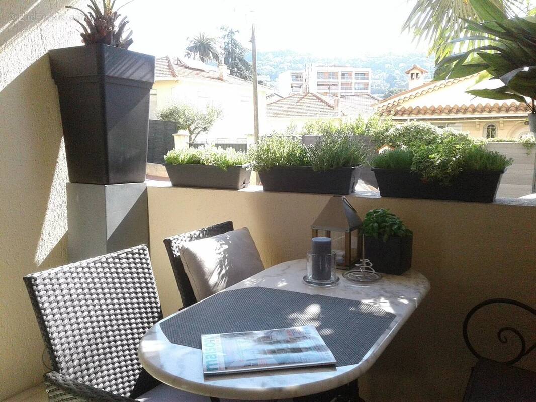 Appartement à LE CANNET