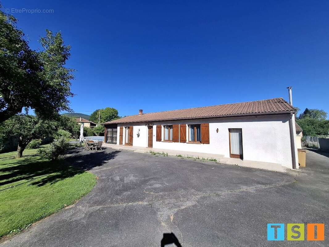 Prox SAINT GAUDENS: villa de plain-pied avec piscine su run terrain de 1215 m². - photo 13