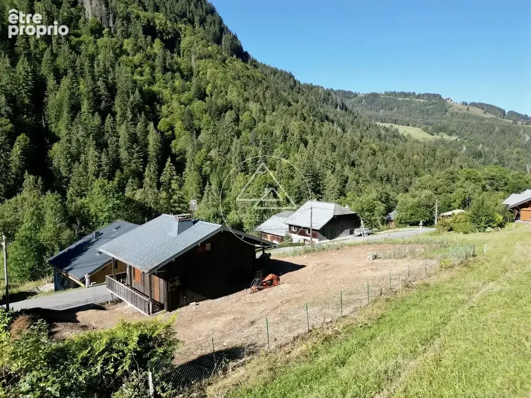 Charmant chalet 4 chambres à rénover dans la Vallée de la Manche, Morzine - photo 7