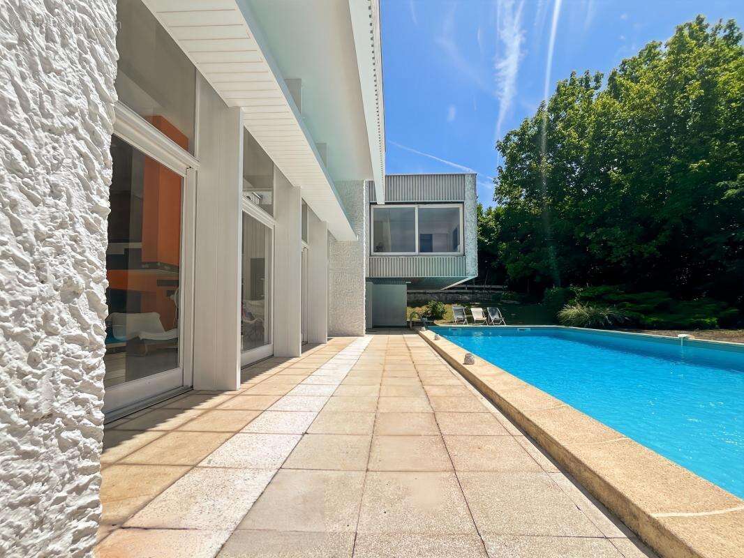 Maison d’architecte signée Claude Calmette, au cœur de Loriol-sur-Drôme - photo 4