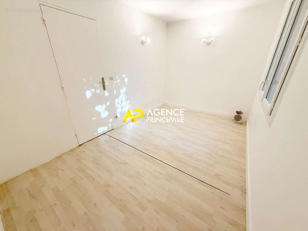 Appartement Argenteuil hyper centre 2 pièce(s) 1 chambre 33 m2 - photo 10