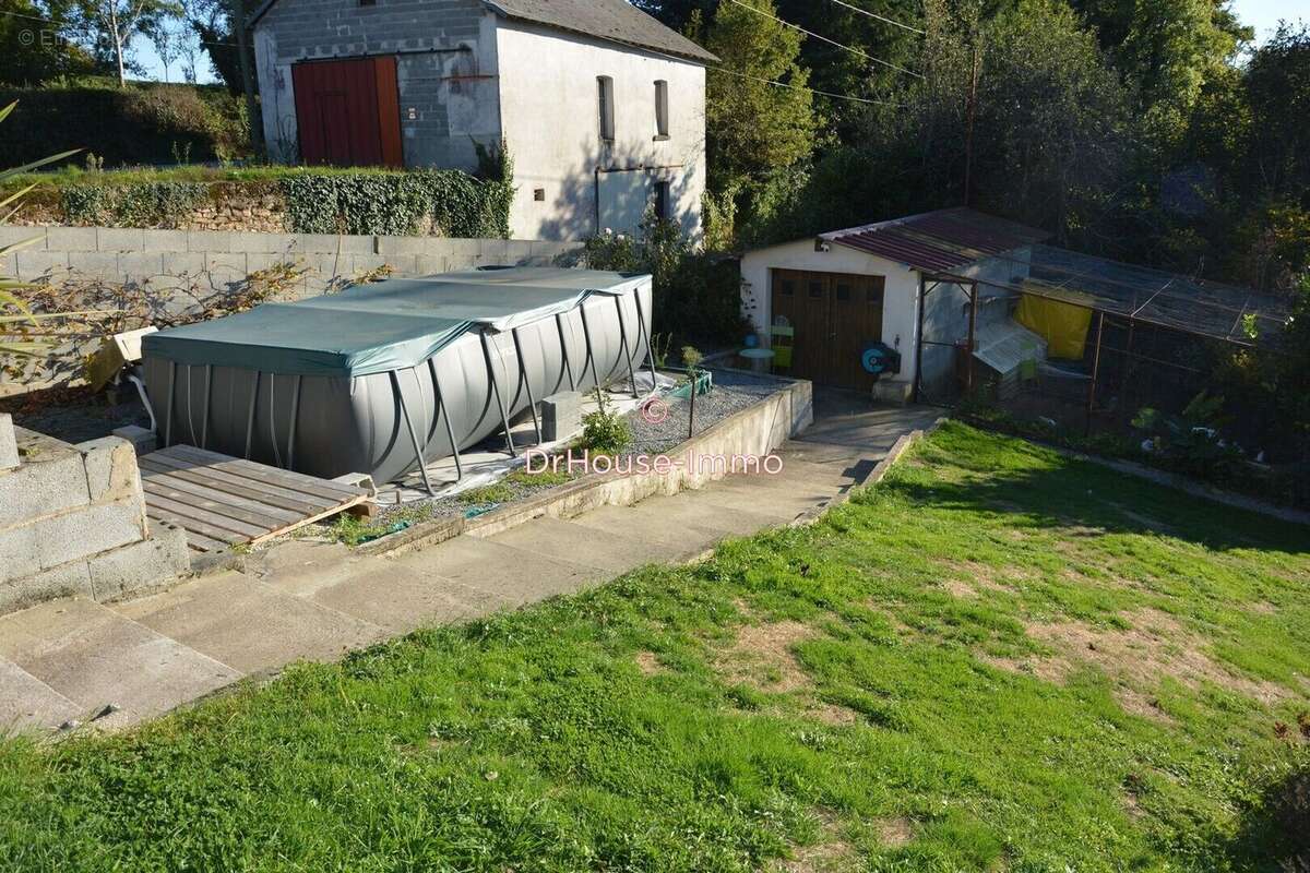 Maison à BUSSIERE-GALANT