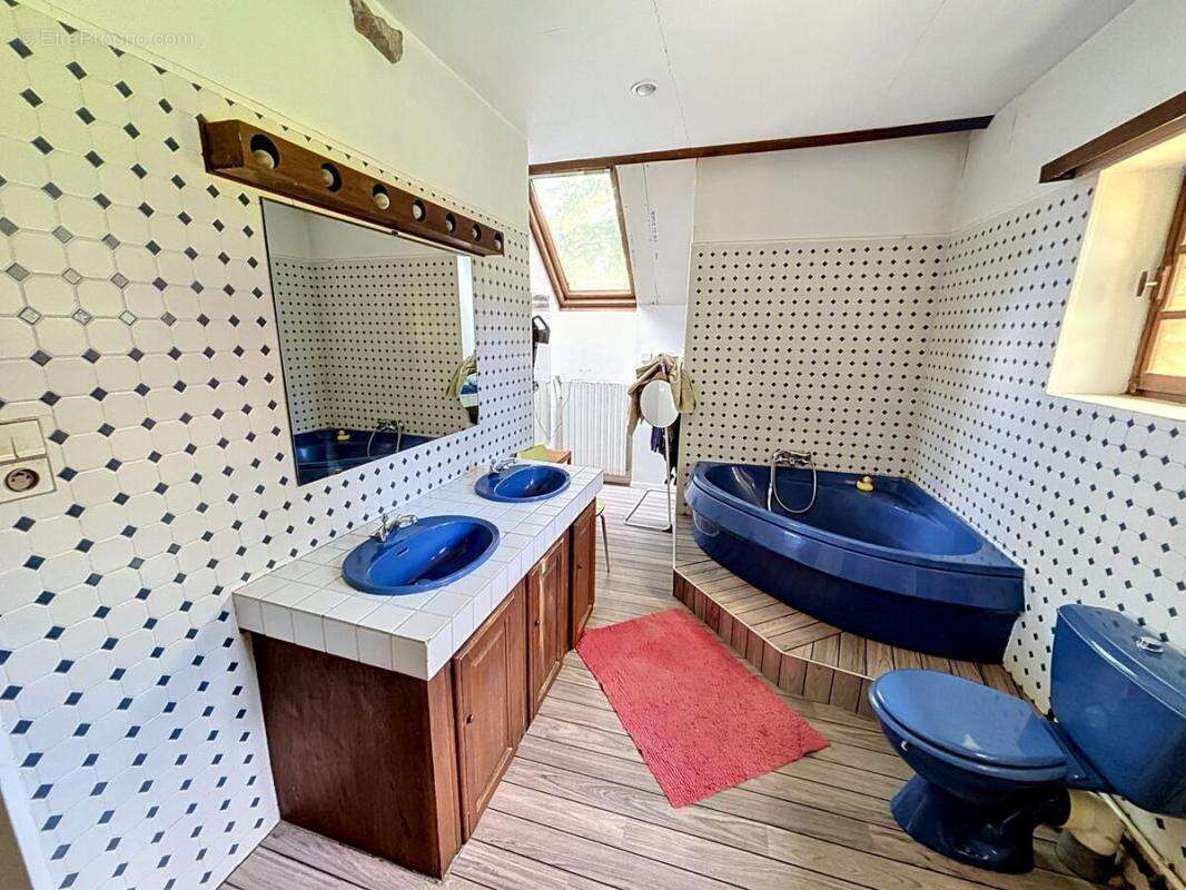 Maison 135 m² à Arpheuilles-Saint-Priest  - photo 16
