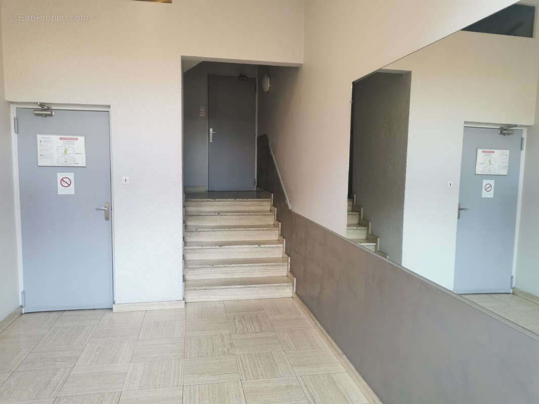 Appartement à SATHONAY-CAMP