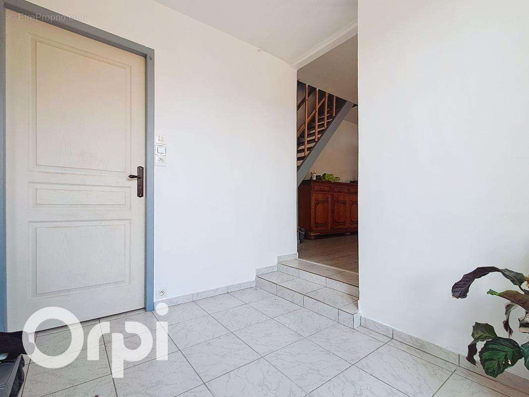 Maison individuelle 2 chambres, jardin à BISSEZEELE (59380) - photo 9