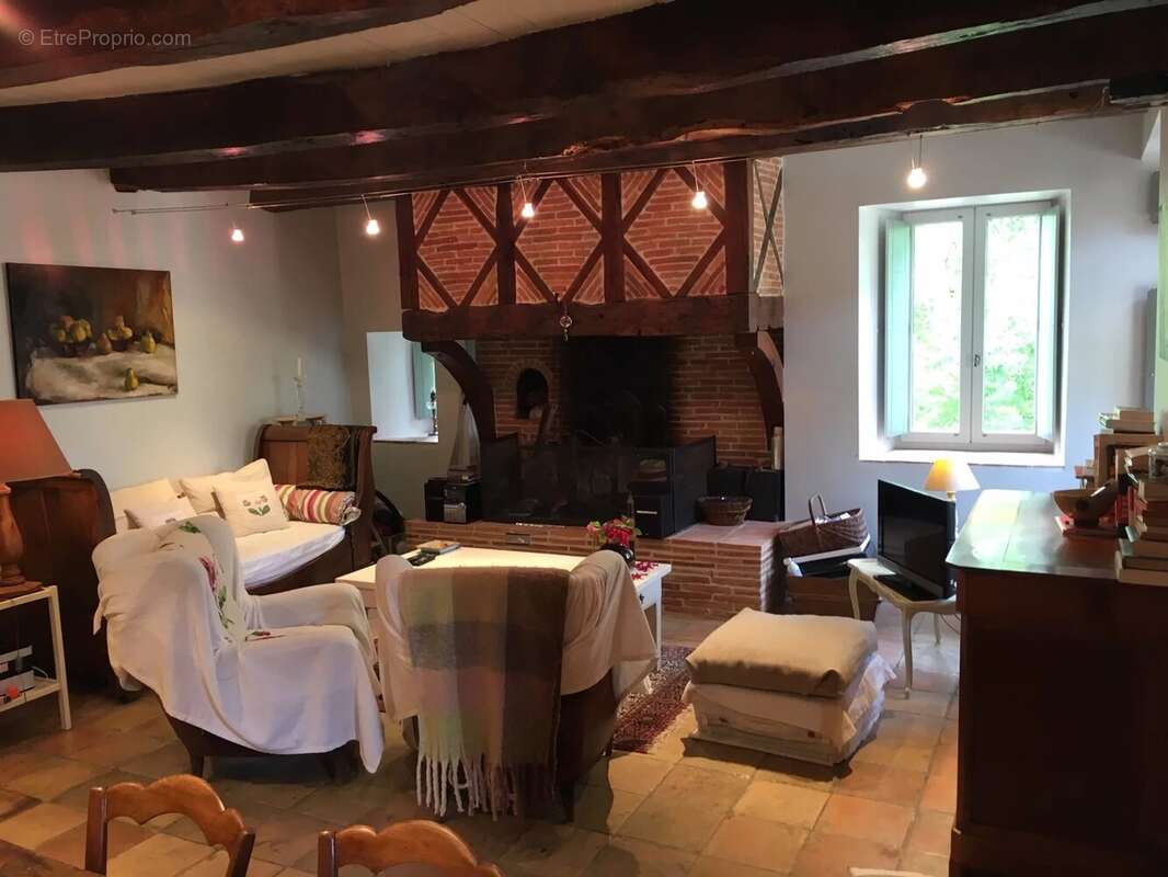 Maison à ITZAC
