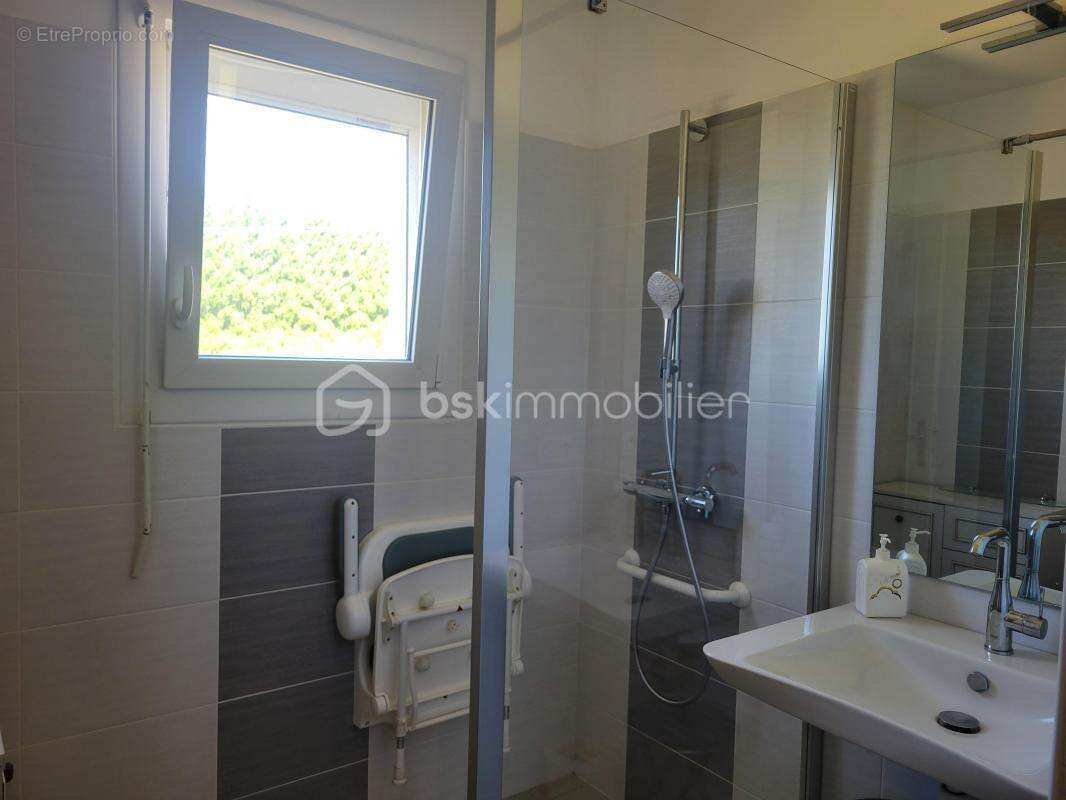 2 Maisons avec fort potentiel sur plus de 1 hectare - photo 10