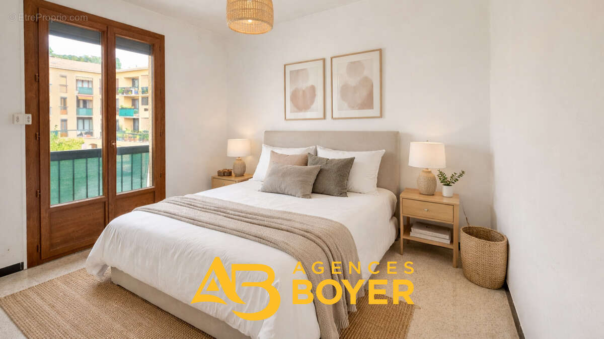 Appartement à SAINT-CYR-SUR-MER