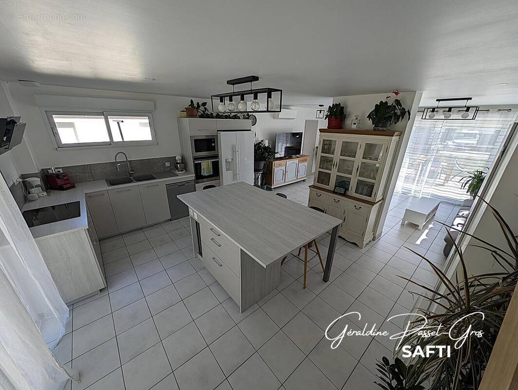 Photo 1 - Maison à EURRE