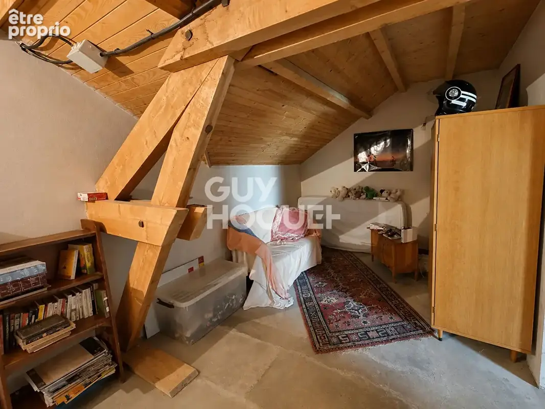 Maison familiale de  7 pièces et 154 m² - Aix-les-Bains - Terrain de 1 689 m² - photo 21