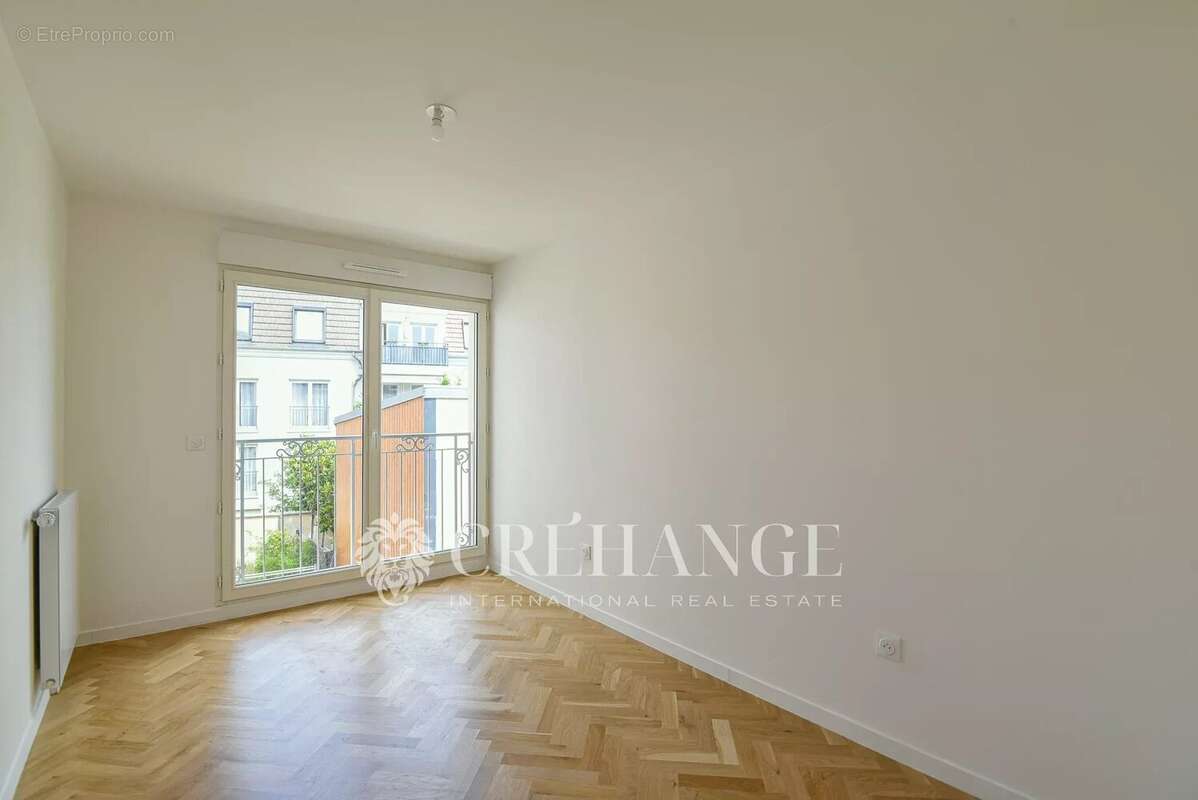 Appartement à BOUGIVAL