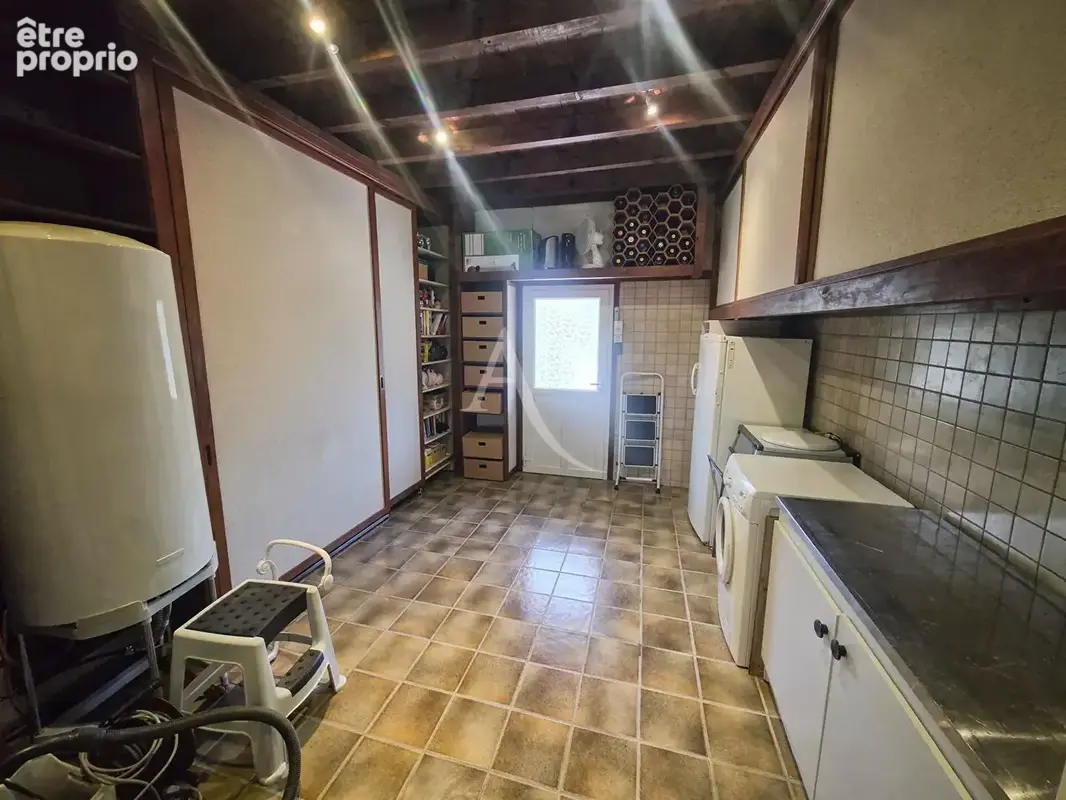 Maison avec studio indépendant, dépendances et verger à Saint-Gein ? Investissement locatif - photo 2